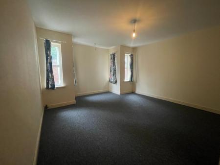 2 bedroom Duplex for sale in 511 Bury Old Road, Prestwich, M25