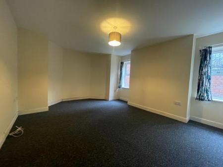 2 bedroom Duplex for sale in 511 Bury Old Road, Prestwich, M25