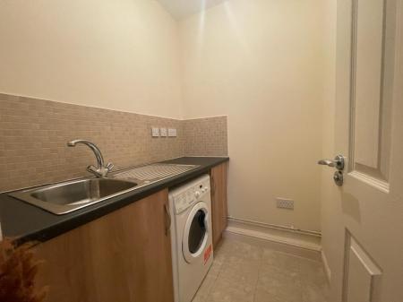 2 bedroom Duplex for sale in 511 Bury Old Road, Prestwich, M25