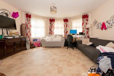 2 bedroom Flat for sale in Deanery Court, Cheetham Hill, M8