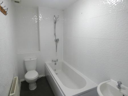 2 bedroom Flat for sale in Keane Court, Manchester, Cheetham Hill, M8