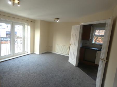 2 bedroom Flat for sale in Keane Court, Manchester, Cheetham Hill, M8