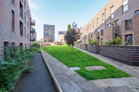 2 bedroom Flat to let in 34 Navigation Street, Manchester, M4