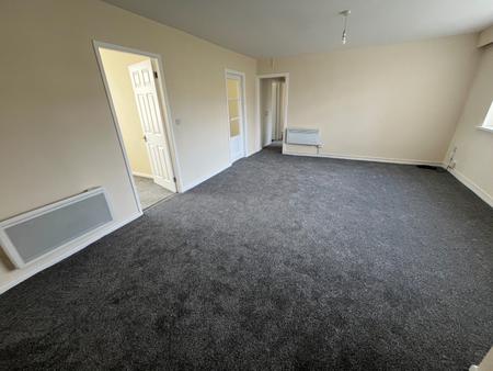 3 bedroom Apartment to let in Middleton Road, Manchester, M8