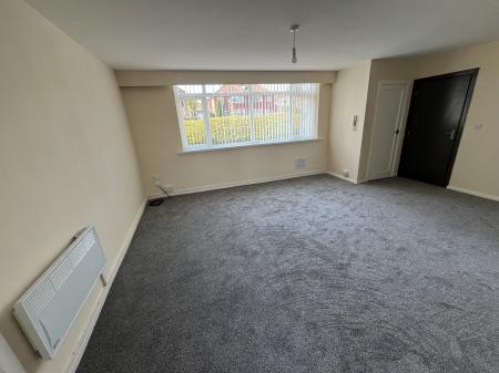 3 bedroom Apartment to let in Middleton Road, Manchester, M8