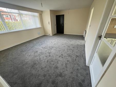 3 bedroom Apartment to let in Middleton Road, Manchester, M8