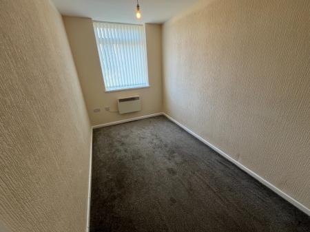 3 bedroom Apartment to let in Middleton Road, Manchester, M8
