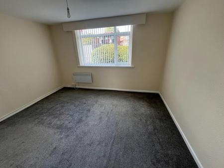 3 bedroom Apartment to let in Middleton Road, Manchester, M8