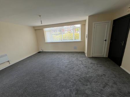 3 bedroom Apartment to let in Middleton Road, Manchester, M8