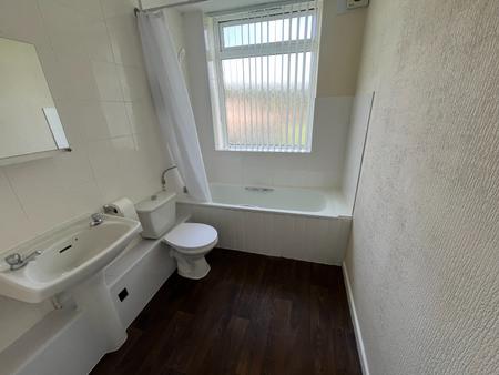 3 bedroom Apartment to let in Middleton Road, Manchester, M8