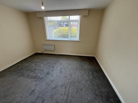 3 bedroom Apartment to let in Middleton Road, Manchester, M8