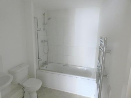 1 bedroom Flat to let in Ivy Graham Cl, Newton Heath, M40