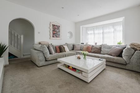 5 bedroom Bungalow for sale in Hillingdon Road, Whitefield, M45