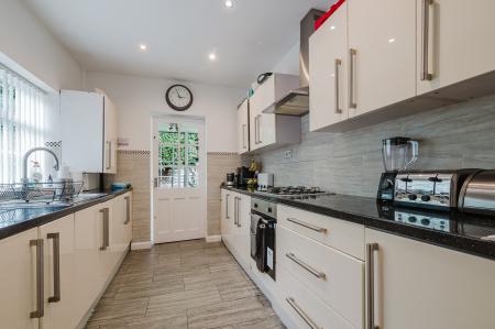 5 bedroom Bungalow for sale in Hillingdon Road, Whitefield, M45