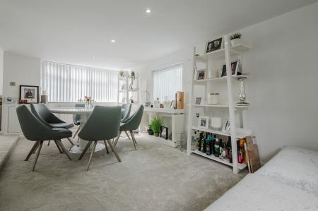 5 bedroom Bungalow for sale in Hillingdon Road, Whitefield, M45