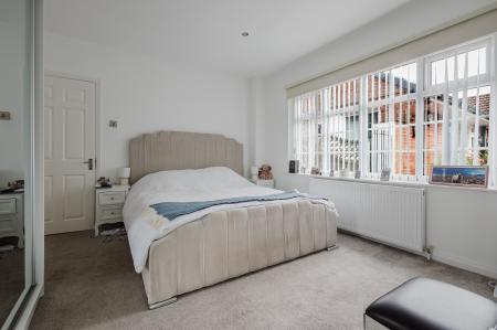 5 bedroom Bungalow for sale in Hillingdon Road, Whitefield, M45