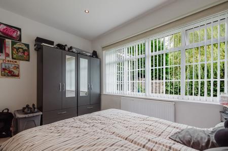 5 bedroom Bungalow for sale in Hillingdon Road, Whitefield, M45
