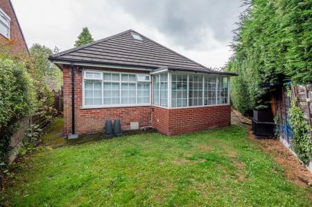 5 bedroom Bungalow for sale in Hillingdon Road, Whitefield, M45