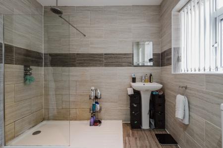 5 bedroom Bungalow for sale in Hillingdon Road, Whitefield, M45