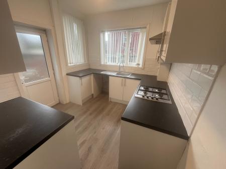 3 bedroom Semi-detached house to let in Egerton Street, Prestwich, M25