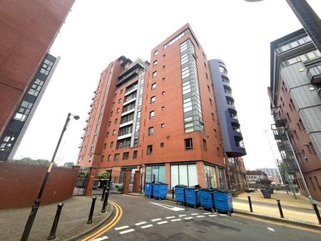 2 bedroom Flat to let in 3 Blantyre Street, Manchester, Manchester, M15