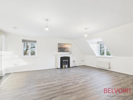 3 bedroom Penthouse to let in Lochbuie Court, Mansfield, NG18