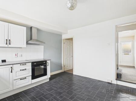 3 bedroom Terraced House to let in Derby Road, Kirkby-in-Ashfield, NG17