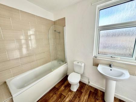 2 bedroom Terraced House to let in North Road, Clowne, S43