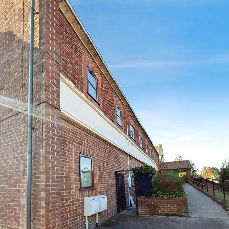 Main Road, Boughton, NG22