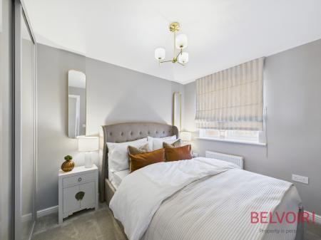 3 bedroom Semi-detached house to let in Curie Close, Forest Town, NG19