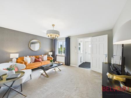 3 bedroom Semi-detached house to let in Curie Close, Forest Town, NG19