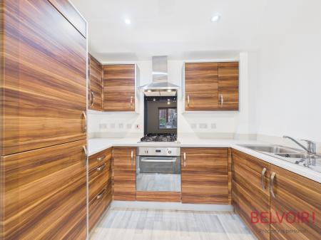 2 bedroom Semi-detached house to let in Linnet Close, Kirkby-in-Ashfield, NG17