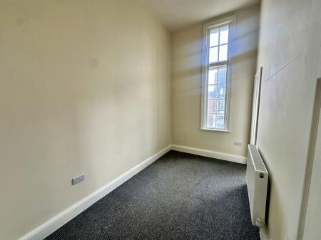 2 bedroom Flat to let in Clerkson Street, Mansfield, NG18