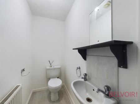 2 bedroom Terraced House to let in Heathfield Way, Mansfield, NG18