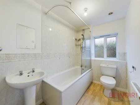 2 bedroom Terraced House to let in Heathfield Way, Mansfield, NG18