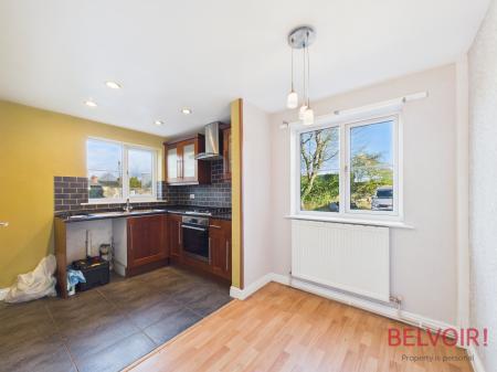 2 bedroom Semi-detached house to let in Stonemasons Mews, Kirkby-in-Ashfield, NG17