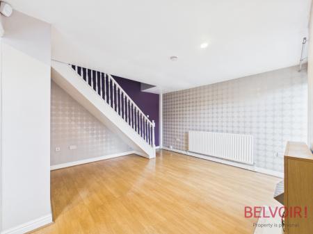 2 bedroom Semi-detached house to let in Stonemasons Mews, Kirkby-in-Ashfield, NG17