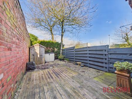 2 bedroom Semi-detached house to let in Stonemasons Mews, Kirkby-in-Ashfield, NG17