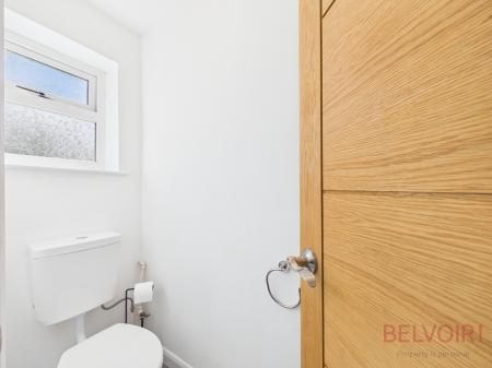 3 bedroom Detached house to let in Cheriton Drive, Ravenshead, NG15