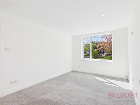 3 bedroom Detached house to let in Cheriton Drive, Ravenshead, NG15