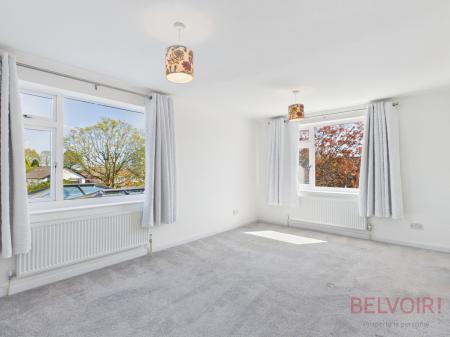 3 bedroom Detached house to let in Cheriton Drive, Ravenshead, NG15