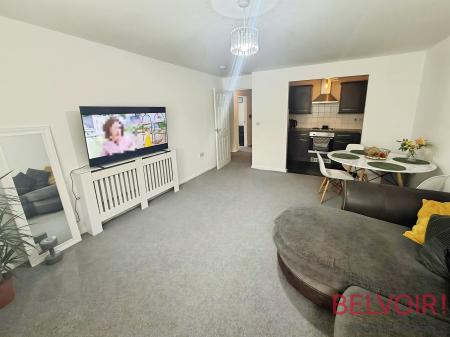 2 bedroom Flat to let in Orwin House, Shirebrook, NG20