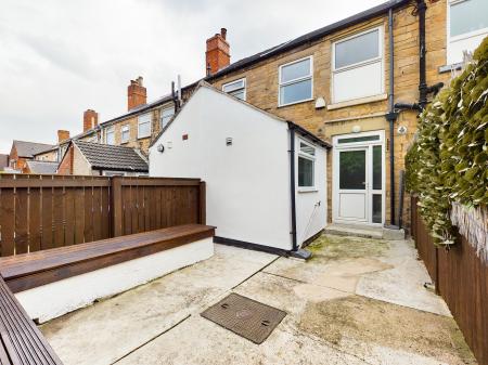 3 bedroom Terraced House to let in Charles Street, Mansfield Woodhouse, NG19