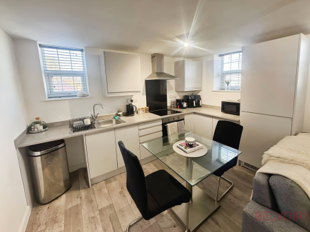 1 bedroom Flat to let in Highlanders Hill, Mansfield, NG18