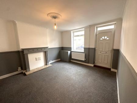 3 bedroom End of terrace house to let in Co-Operative Street, Sutton-in-Ashfield, NG17