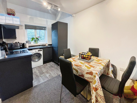 1 bedroom Maisonette to let in Highlanders Hill, Mansfield, NG18