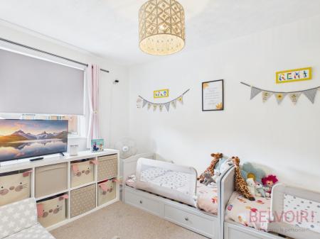 3 bedroom Semi-detached house to let in The Hawthorns, Kirkby-in-Ashfield, NG17