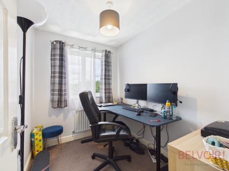 3 bedroom Semi-detached house to let in The Hawthorns, Kirkby-in-Ashfield, NG17