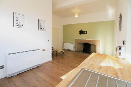 1 bedroom Flat to let in Clerkson Hall, Mansfield Woodhouse