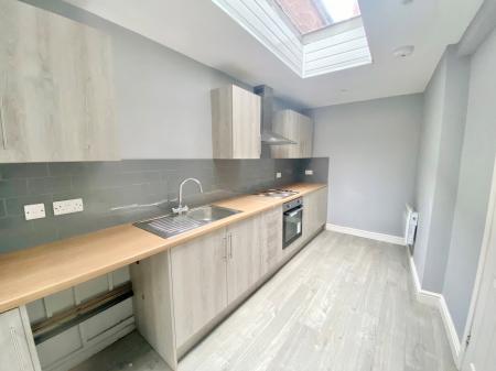 1 bedroom Flat to let in Clerkson Street, Mansfield, NG18